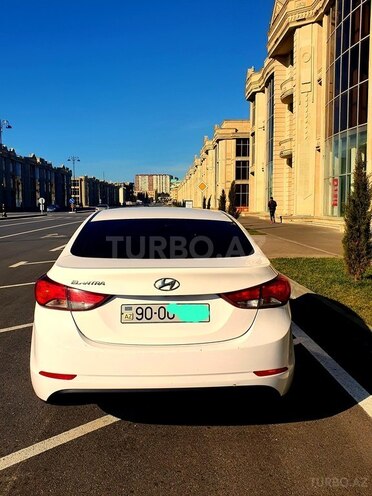 Hyundai Elantra 2015, 126,880 km - 1.6 l - Bakı