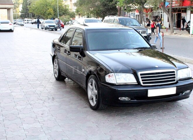 Mercedes C 200 1998, 415,800 km - 2.0 l - Bakı
