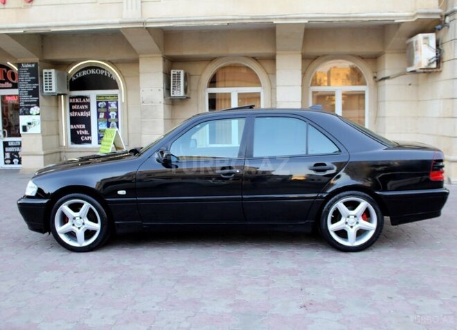 Mercedes C 200 1998, 415,800 km - 2.0 l - Bakı