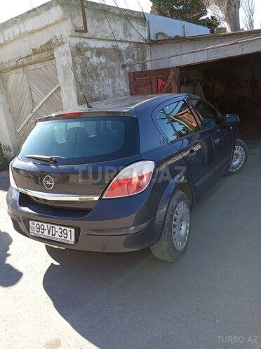Opel Astra 2009, 165,000 km - 1.4 l - Bakı