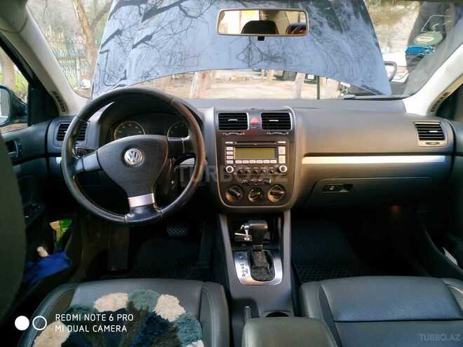 Volkswagen Jetta 2009, 198,600 km - 2.5 l - Bakı