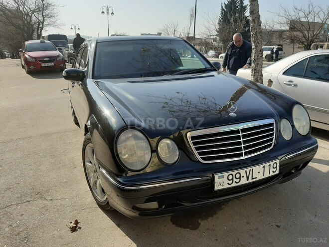Mercedes E 220 2002, 350,000 km - 2.2 l - Bakı
