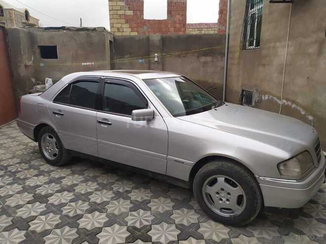 Mercedes C 220 1993, 380,000 km - 2.2 л - Bakı