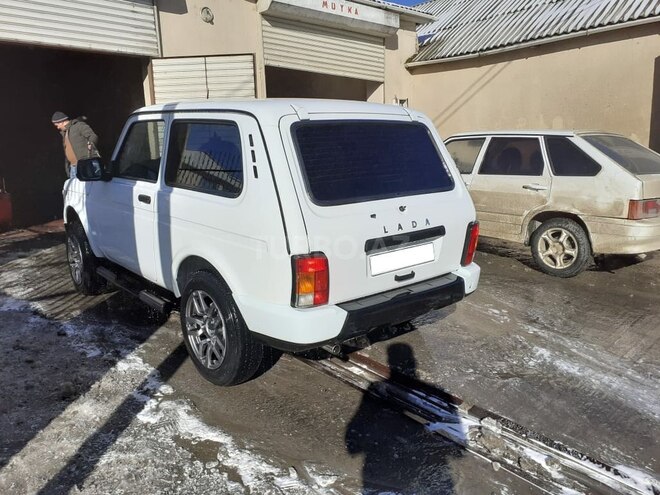 LADA (VAZ) Niva 2015, 72,000 km - 1.7 л - Quba