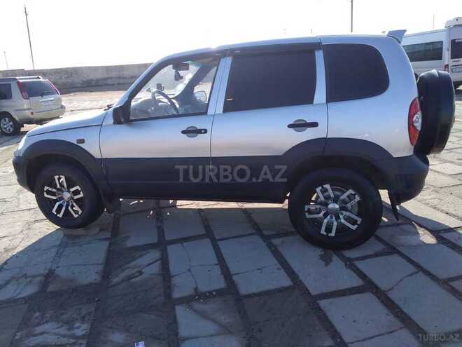 Chevrolet Niva 2005, 243,494 km - 1.7 l - Sumqayıt