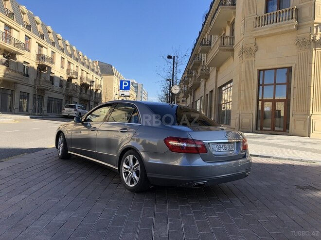 Mercedes E 220 2012, 147,000 km - 2.2 l - Bakı