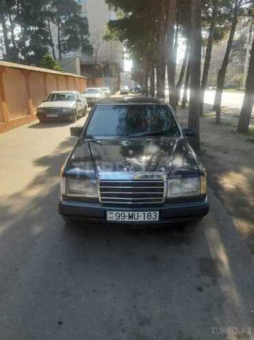 Mercedes E 260 1991, 250,000 km - 2.6 l - Bakı
