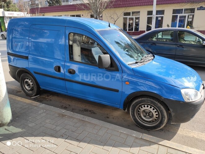 Opel Combo 2002, 254,346 km - 1.7 l - Sumqayıt