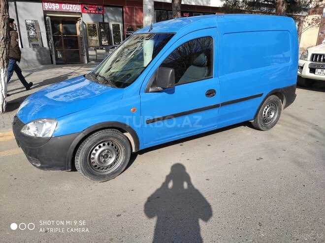 Opel Combo 2002, 254,346 km - 1.7 l - Sumqayıt