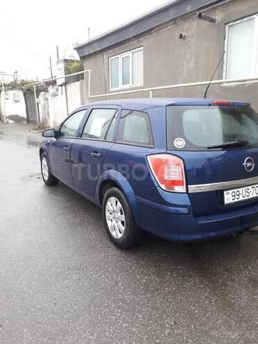 Opel Astra 2009, 180,000 km - 1.4 l - Bakı