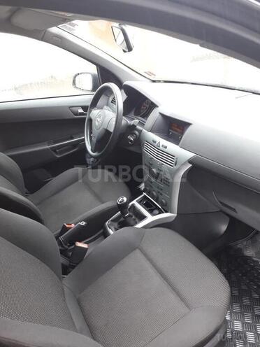 Opel Astra 2009, 180,000 km - 1.4 l - Bakı