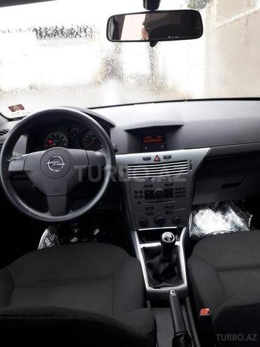 Opel Astra 2009, 180,000 km - 1.4 l - Bakı