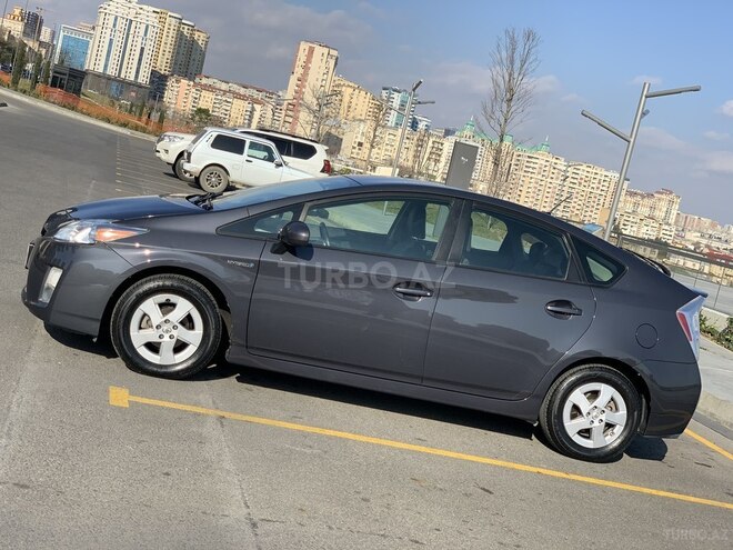Toyota Prius 2010, 198,000 km - 1.8 l - Bakı