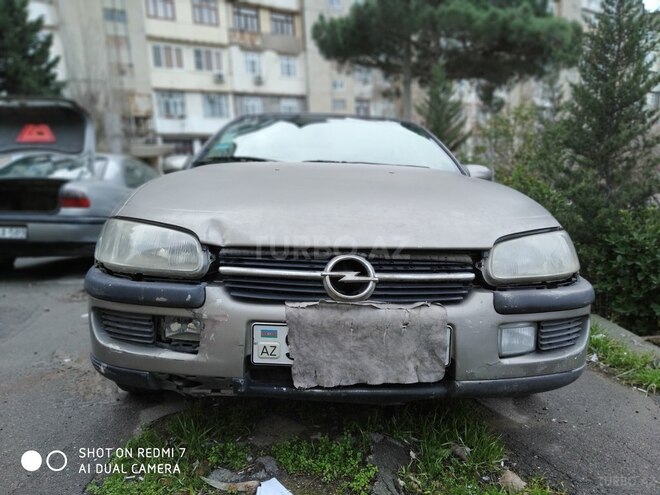 Opel Omega 1996, 253,680 km - 2.5 л - Bakı