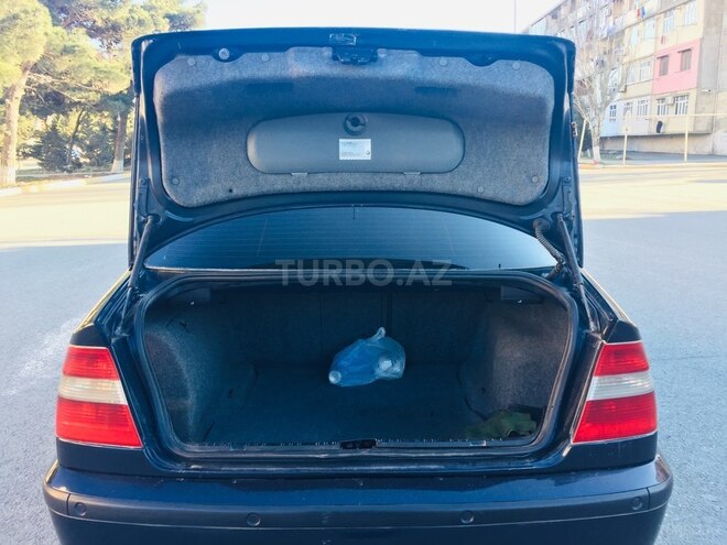 BMW 320 2002, 189,041 km - 2.2 l - Sumqayıt
