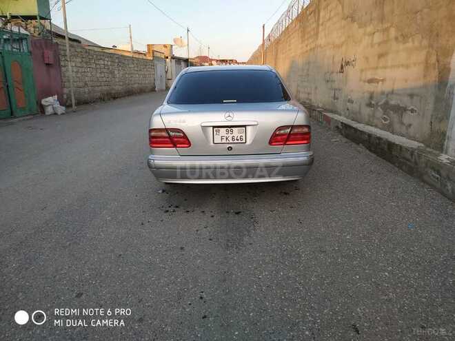 Mercedes E 240 2000, 210,614 km - 2.6 l - Bakı