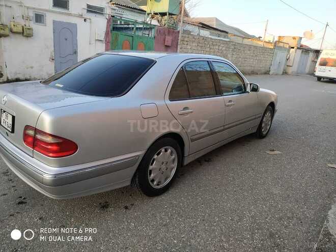 Mercedes E 240 2000, 210,614 km - 2.6 l - Bakı