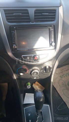 Hyundai Accent 2012, 195,735 km - 1.4 l - Bakı