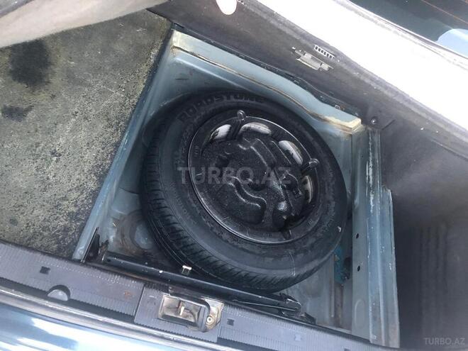 Mercedes E 270 2000, 305,000 km - 2.7 l - Bakı