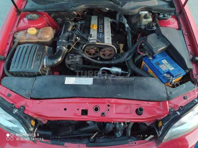 Opel Omega 2002, 224,526 km - 2.0 l - Zaqatala