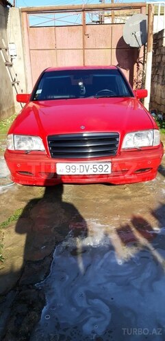 Mercedes C 220 1999, 299,282 km - 2.2 l - Bakı