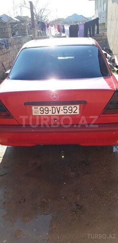 Mercedes C 220 1999, 299,282 km - 2.2 l - Bakı