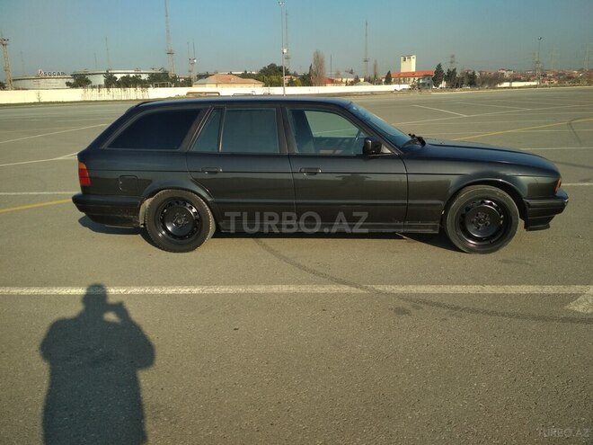 BMW 520 1992, 299,000 km - 2.0 l - Bakı