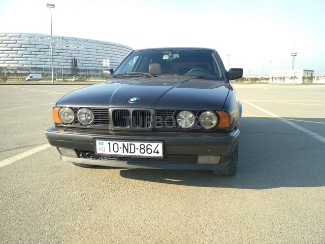 BMW 520 1992, 299,000 km - 2.0 l - Bakı
