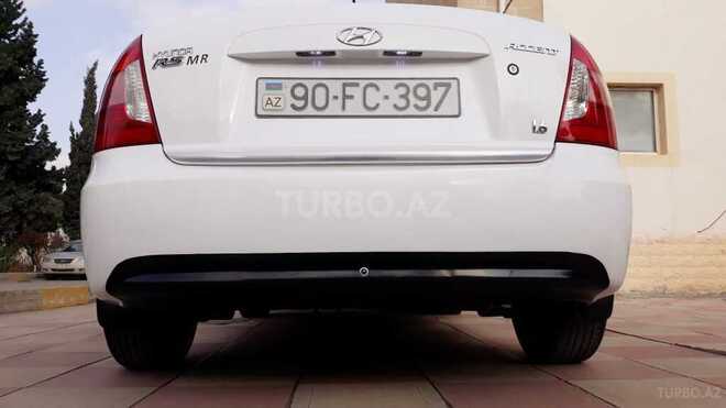 Hyundai Accent 2008, 200,000 km - 1.6 l - Bakı
