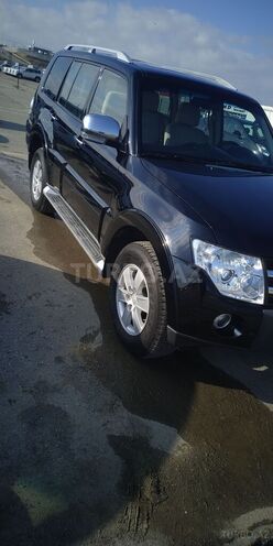 Mitsubishi Pajero 2007, 195,000 km - 3.0 l - Bakı