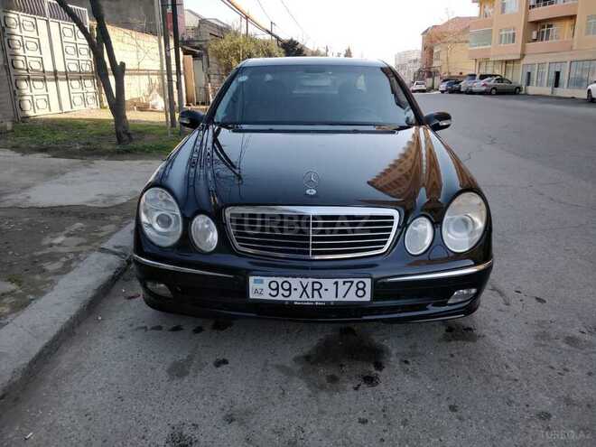 Mercedes E 240 2002, 298,000 km - 2.6 l - Bakı