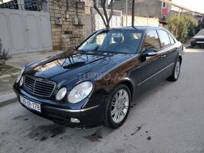 Mercedes E 240 2002, 298,000 km - 2.6 l - Bakı