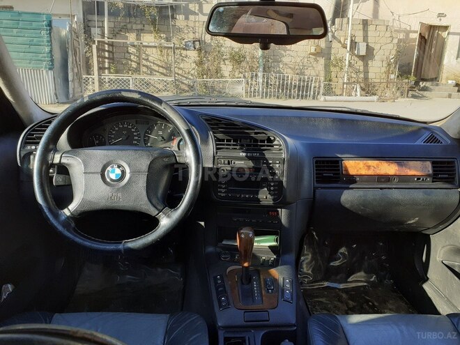 BMW 318 1997, 280,000 km - 1.8 л - Bakı