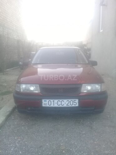 Opel Vectra 1991, 325,000 km - 1.8 l - Sumqayıt