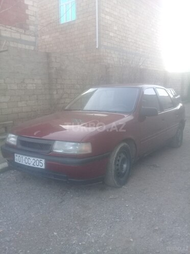 Opel Vectra 1991, 325,000 km - 1.8 l - Sumqayıt