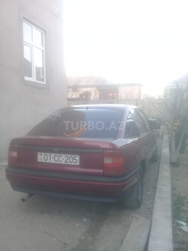Opel Vectra 1991, 325,000 km - 1.8 l - Sumqayıt