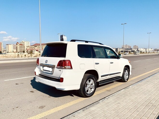 Toyota Land Cruiser 2013, 92,000 km - 4.6 l - Bakı