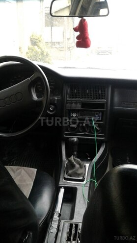 Audi 80 1988, 350,000 km - 1.8 l - Gədəbəy