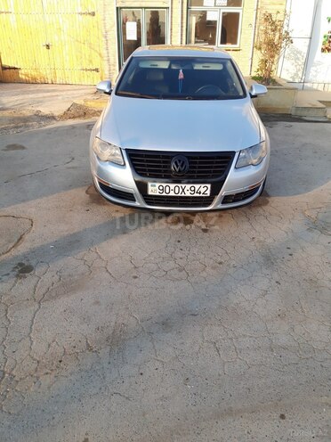 Volkswagen Passat 2006, 242,473 km - 2.0 l - Hacıqabul