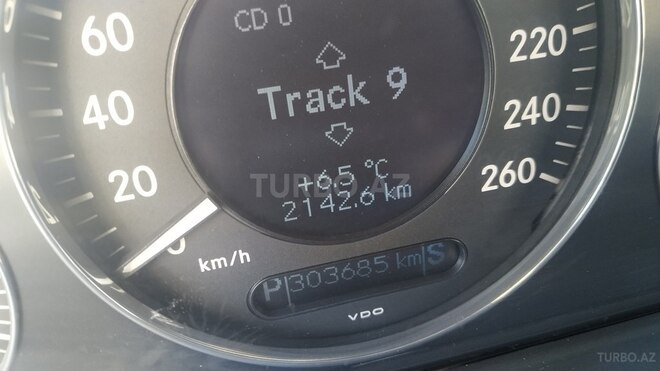 Mercedes E 270 2002, 300,000 km - 2.7 л - Bakı