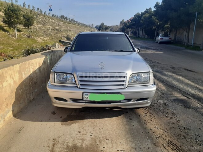 Mercedes C 240 2000, 255,000 km - 2.4 l - Bakı