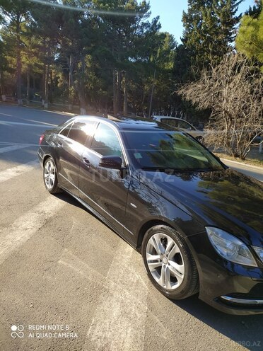 Mercedes E 200 2010, 250,000 km - 2.0 l - Sumqayıt