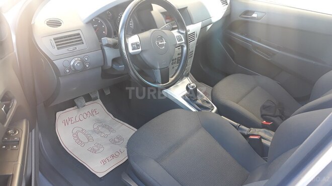Opel Astra 2009, 179,963 km - 1.3 l - Bakı