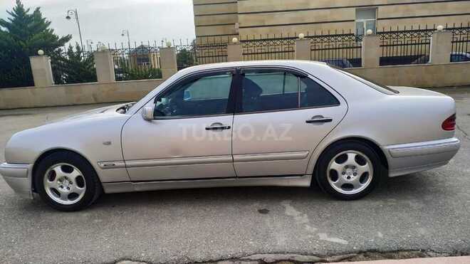 Mercedes E 200 1998, 379,000 km - 2.0 l - Bakı