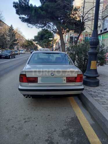 BMW 525 1993, 235,143 km - 2.5 l - Bakı
