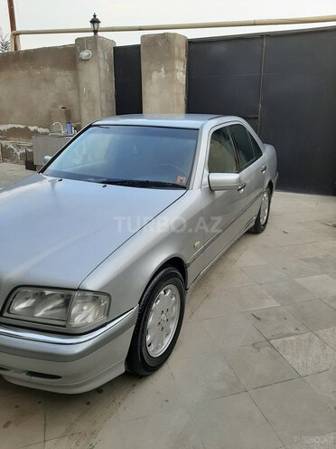 Mercedes C 200 1998, 272,000 km - 2.0 л - Bakı
