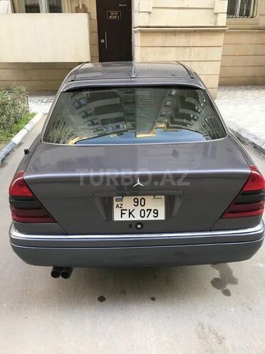 Mercedes C 230 1997, 300,000 km - 2.3 l - Bakı