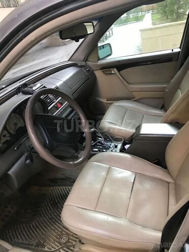 Mercedes C 230 1997, 300,000 km - 2.3 l - Bakı