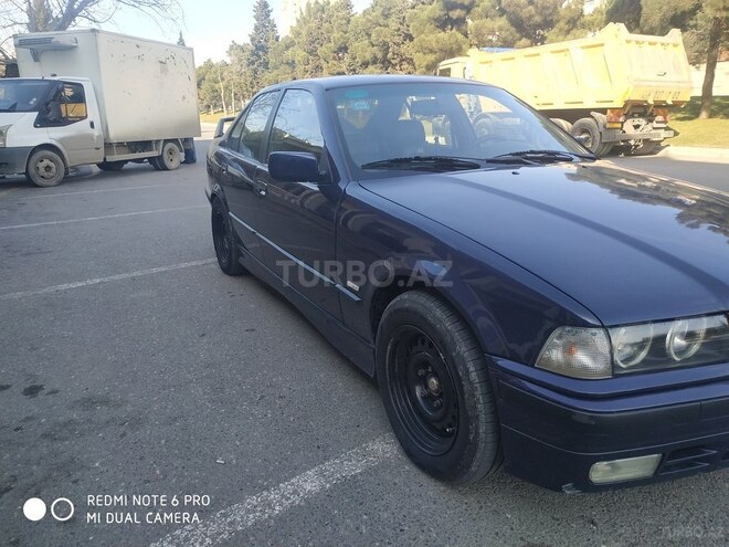BMW 320 1997, 244,000 km - 2.0 l - Bakı