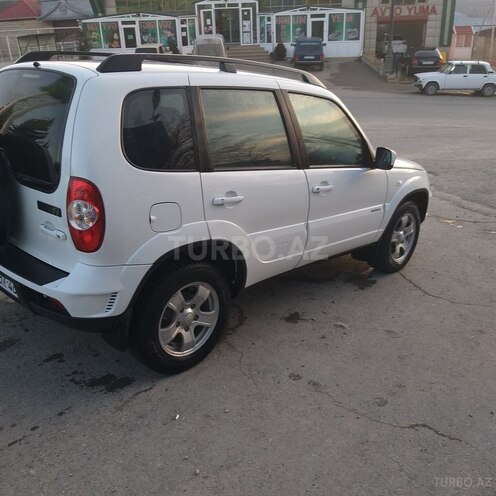 Chevrolet Niva 2012, 111,111 km - 1.7 l - Şamaxı